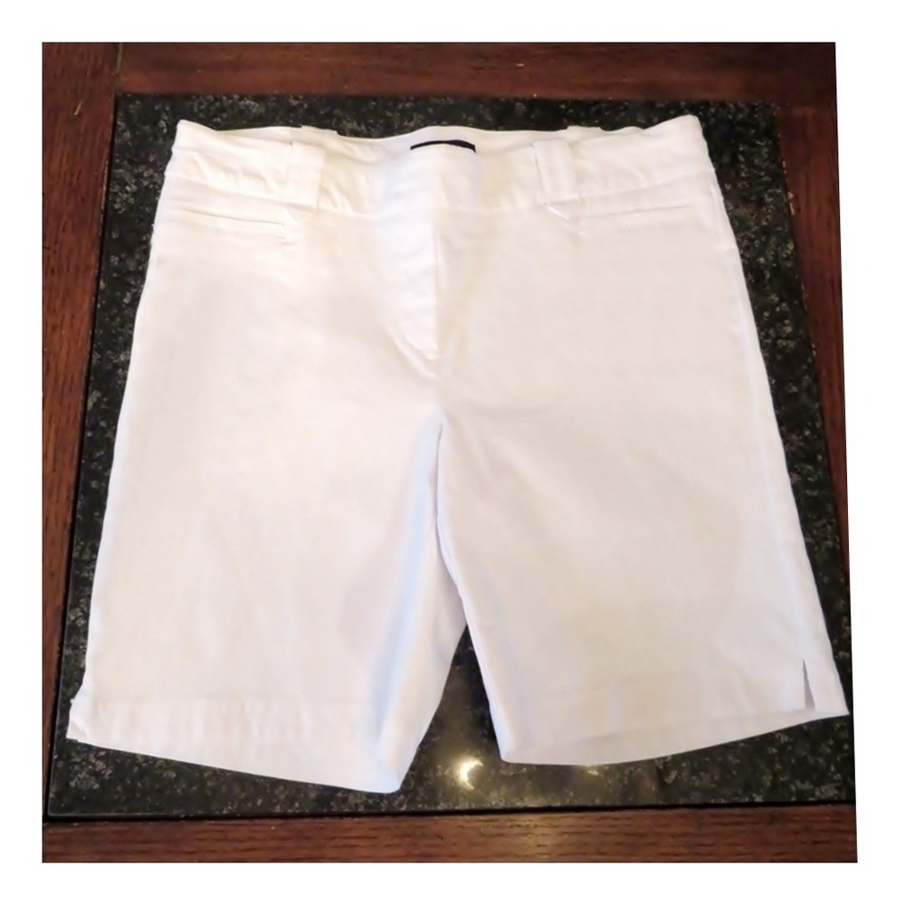 Rekucci Women's Ease into Comfort Perfection Modern Office Short Size 12 Casual